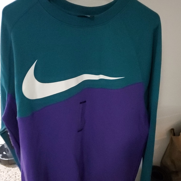 blue and white nike sweater